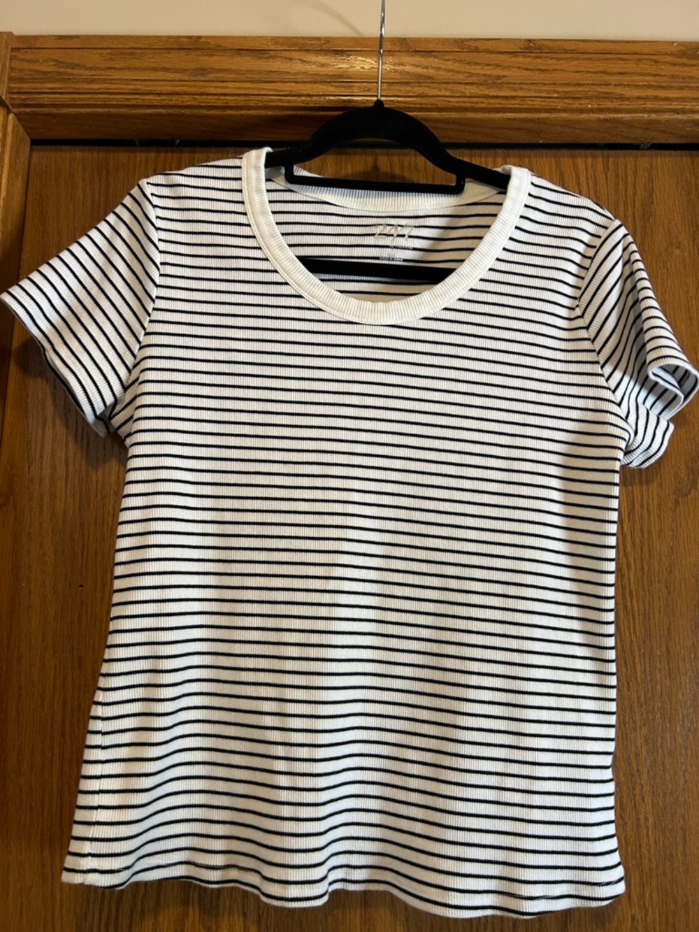 Maurice’s- Classic Striped Crewneck Tee - White & Black- size xxl